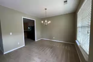 713 Hemingway Cir, Summerville, SC 29483 - Photo 2