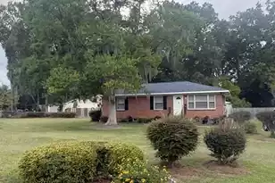 201 Clarine Dr, Goose Creek, SC 29445 - Photo 1