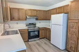 105 Parish Parc Dr, Summerville, SC 29485 - Photo 6