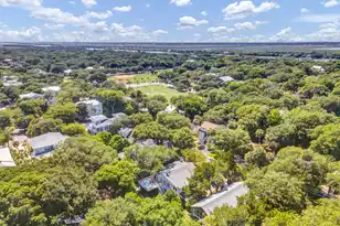 2906 Hartnett Blvd, Isle Of Palms, SC 29451 - Photo 4