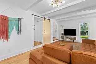 317 Hawthorne St, Mount Pleasant, SC 29464 - Photo 12