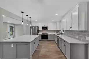 133 Stephanie Circle, Summerville, SC 29483 - Photo 6