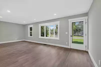 133 Stephanie Circle, Summerville, SC 29483 - Photo 4