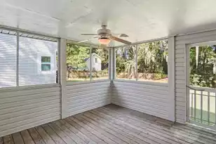 36 Manor Blvd, Hanahan, SC 29410 - Photo 8