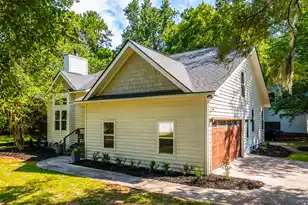 2059 Middleburg Ln, Mount Pleasant, SC 29464 - Photo 2
