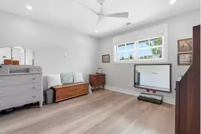 711 Center Street, Mount Pleasant, SC 29464 - Photo 14