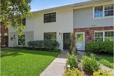 711 Center Street, Mount Pleasant, SC 29464 - Photo 18