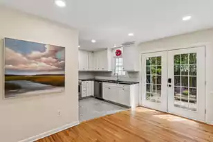 22 Pitt St, Charleston, SC 29401 - Photo 8