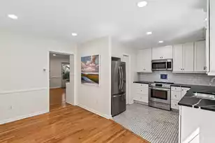 22 Pitt St, Charleston, SC 29401 - Photo 10