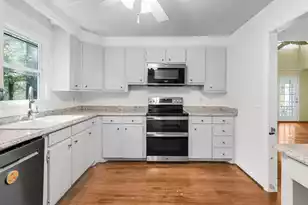 107 Westminster Ave, Summerville, SC 29485 - Photo 14
