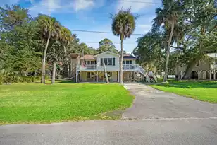 607 Portia St, Edisto Island, SC 29438 - Photo 4