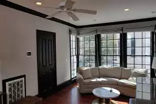 4 Marion St, Charleston, SC 29403 - Photo 8