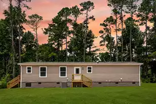 1658 Calamus Pond Rd, Summerville, SC 29483 - Photo 2