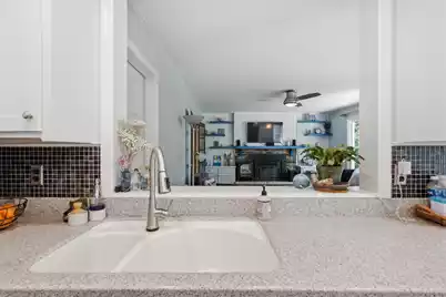 38 Hampton Drive S, Charleston, SC 29407 - Photo 10