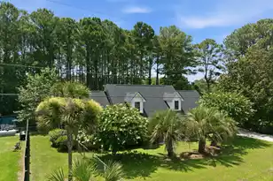2981 Bennett Charles Rd, Mount Pleasant, SC 29466 - Photo 2