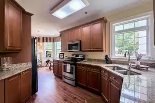300 Flowering Peach Ct #101, Charleston, SC 29414 - Photo 2