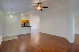 302 Coosawatchie St, Summerville, SC 29485 - Photo 6