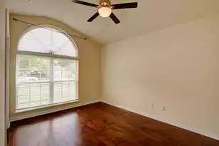 302 Coosawatchie St, Summerville, SC 29485 - Photo 10