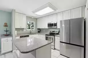 506 Upland Pl, Mount Pleasant, SC 29464 - Photo 6