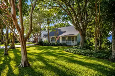 506 Upland Place, Mount Pleasant, SC 29464 - Photo 4