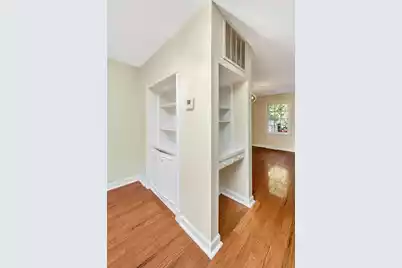 951 Cottingham Drive, Mount Pleasant, SC 29464 - Photo 10