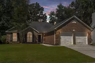 8524 Stonebridge Dr, North Charleston, SC 29420 - Photo 2
