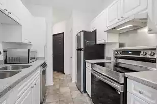 1931 Chatelain Way, Mount Pleasant, SC 29464 - Photo 14