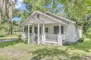 1736 Central Ave, Summerville, SC 29483 - Photo 4