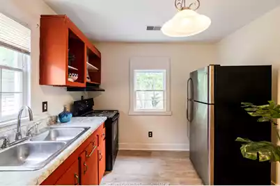 279 Coming Street, Charleston, SC 29403 - Photo 10