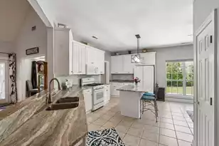 209 Gleneagles Dr, Summerville, SC 29483 - Photo 16