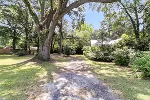 500 Parler Ave N, Saint George, SC 29477 - Photo 2