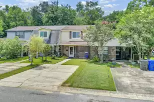 5038 Foxwood Dr, North Charleston, SC 29418 - Photo 2