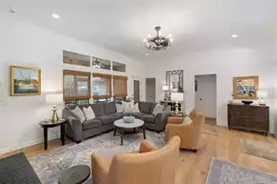 2363 Eades Ln, Charleston, SC 29414 - Photo 4