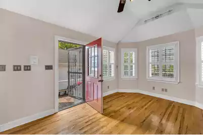 21 Aiken Street, Charleston, SC 29403 - Photo 32