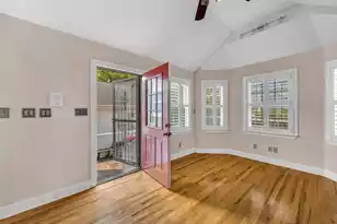 21 Aiken St, Charleston, SC 29403 - Photo 32