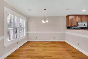 21 Aiken St, Charleston, SC 29403 - Photo 6