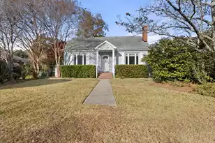 570 Elizabeth Ln W, Charleston, SC 29407 - Photo 1