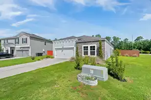 477 Spanish Wells Rd, Summerville, SC 29486 - Photo 4