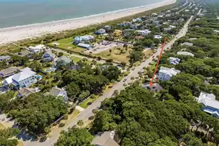 3 Barnacle Row, Isle Of Palms, SC 29451 - Photo 2