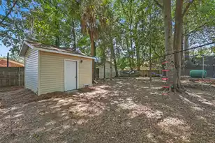 1203 Valley Dr, Hanahan, SC 29410 - Photo 34