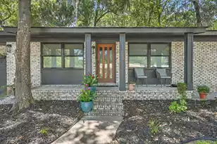 1203 Valley Dr, Hanahan, SC 29410 - Photo 6