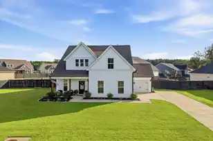 105 Edisto Xing Ct, Ridgeville, SC 29472 - Photo 1