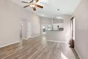 8765 Mahi Mahi Way, North Charleston, SC 29406 - Photo 4