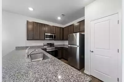 1307 Warrens Way, Manning, SC 29102 - Photo 8