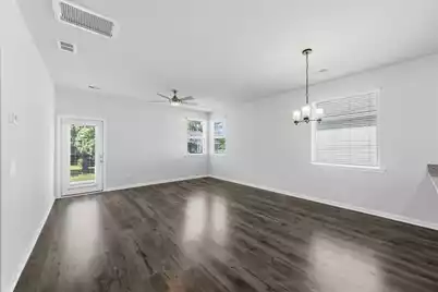1307 Warrens Way, Manning, SC 29102 - Photo 6