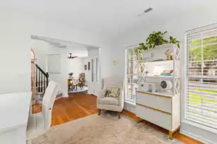 633 Gate Post Dr, Mount Pleasant, SC 29464 - Photo 6