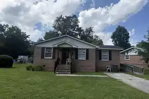 957 Chester St, Orangeburg, SC 29118 - Photo 1
