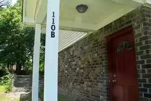 110 Roberta Dr, Summerville, SC 29485 - Photo 2