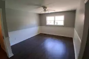 2112 Carolina Ave W, Hartsville, SC 29550 - Photo 10