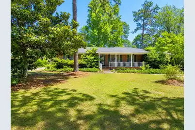 2112 Carolina Avenue W, Hartsville, SC 29550 - Photo 1